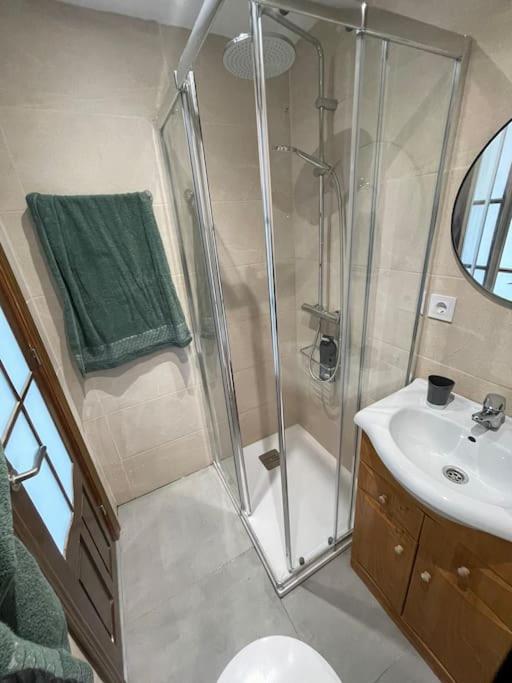Nice Apartment Near The Sea Торевьиа Экстерьер фото