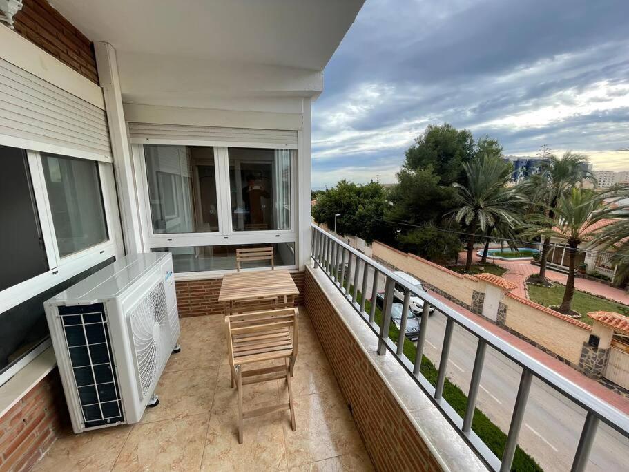 Nice Apartment Near The Sea Торевьиа Экстерьер фото