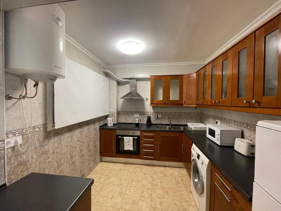 Nice Apartment Near The Sea Торевьиа Экстерьер фото