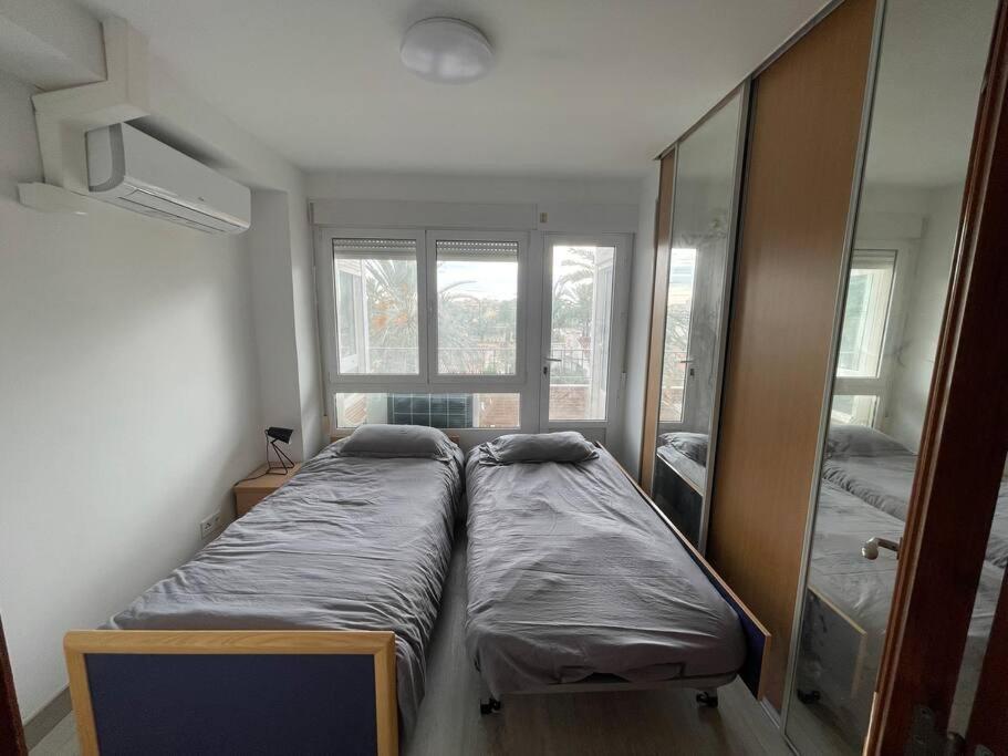 Nice Apartment Near The Sea Торевьиа Экстерьер фото