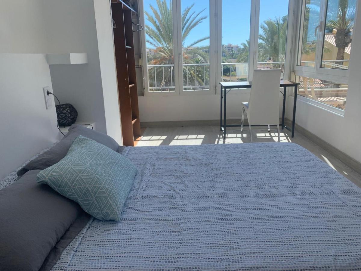 Nice Apartment Near The Sea Торевьиа Экстерьер фото