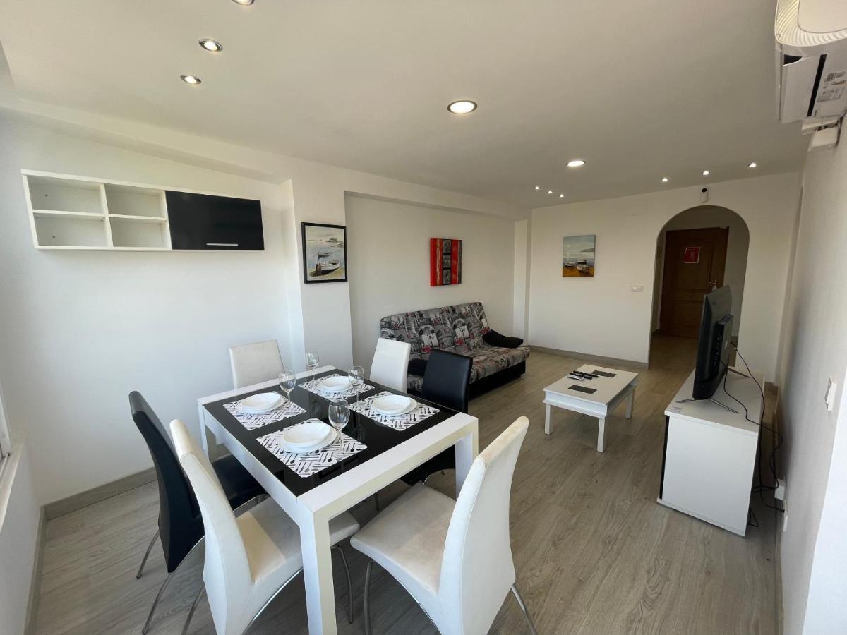 Nice Apartment Near The Sea Торевьиа Экстерьер фото